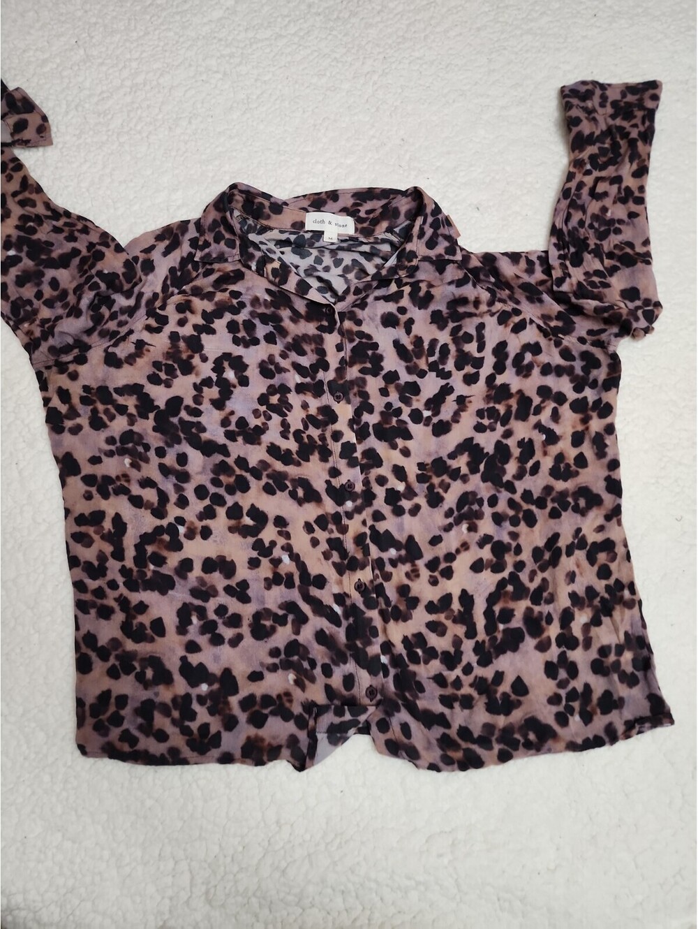 Cloth & Stone Shirt Size M Button Front Long Sleeve Leopard Print Office